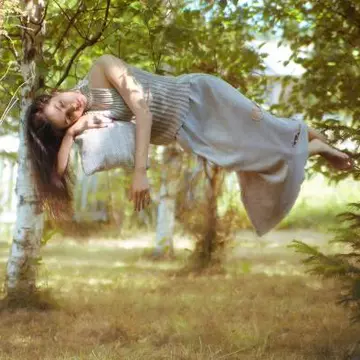 DESCOPERIREA CARE ÎŢI SCHIMBĂ NOPŢILE. În curând, îţi vei putea ALEGE VISUL