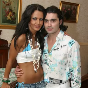 Show incendiar: Oana Zăvoranu-Pepe şi Adelina Pestriţu-Liviu Vârciu