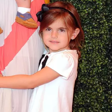 Aşa arată un copil de topmodel. Cine crezi că e mămica ei?