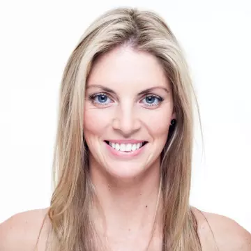 Foto şocant: Uite cum arată pielea ta după ce mergi la solar!