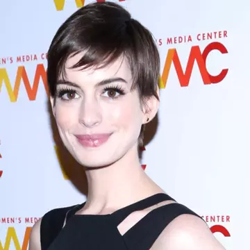 Anne Hathaway abia aşteaptă să facă un copil