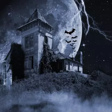 Fantome: Case bântuite scoase la vânzare. Ai locui aici?