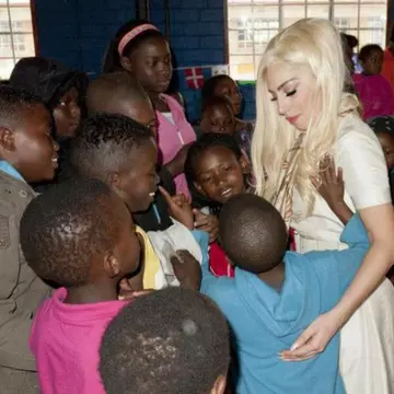 Lady GaGa a compus peste 50 de piese pentru noul ei album! 