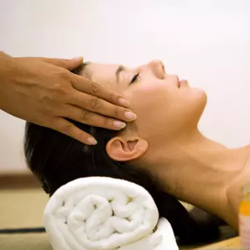 Forme de masaj benefice executate în doar 15 minute