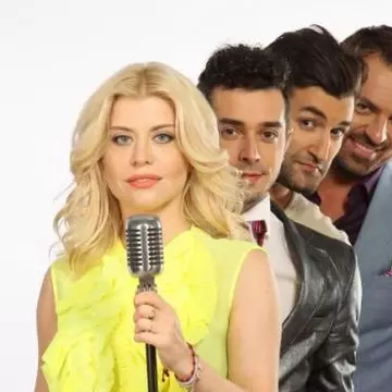 MOMENT ISTORIC la ”Vocea României”! Vezi ce DECLARAȚIE DE DRAGOSTE i-a făcut Brenciu lui Moga!