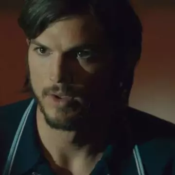 Ashton Kutcher în rolul lui Steve Jobs – primele imagini