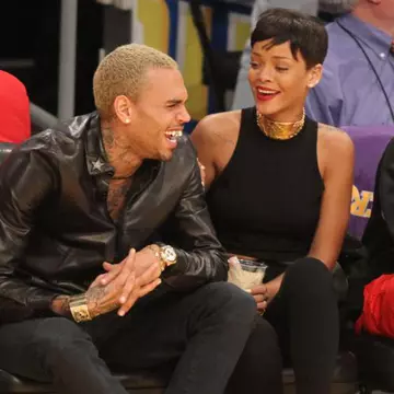 Rihanna vrea duet cu Chris Brown la premiile Grammy!