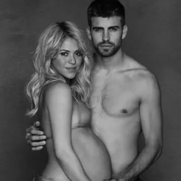 Shakira şi Pique au devenit părinţi! Vezi ce nume i-au pus micuţului şi ce semnifică!