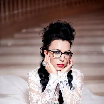 DJ Wanda, pentru prima dată în rochie de mireasă!   