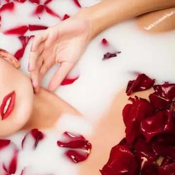 Şocant: Top 4 terapii cosmetice ciudate şi efectele lor