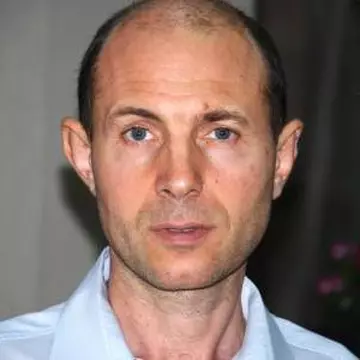 Omul miracol! Cristian Filip, salvat de credinţă şi bucătăria raw vegan!