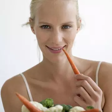 Postul Paştelui – detoxifierea organismului prin raw vegan