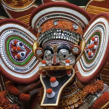 Şocant: Top 3 obiceiuri şi tradiţii ciudate din Asia