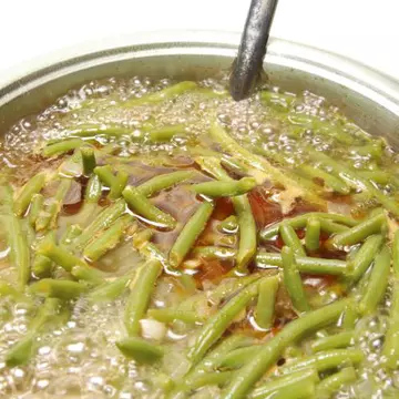 REŢETE: Supă de fasole verde