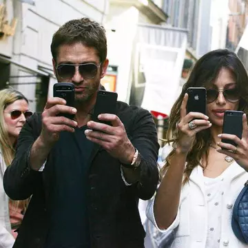 [FOTO] Din Roma, cu dragoste: Gerard Butler şi Mădălina Ghenea