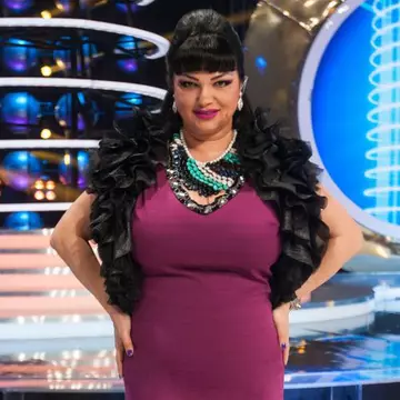 Ozana Barabancea, elegantă la TV. A renunţat la rochiile sexy