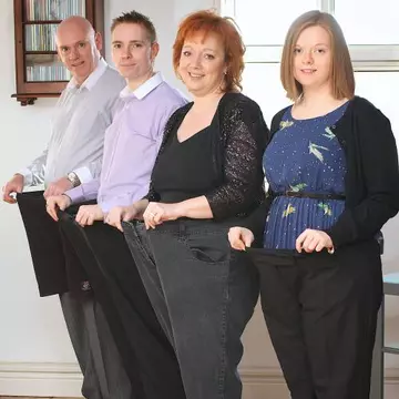 Poze: Vezi familia care a slăbit 146 de kilograme