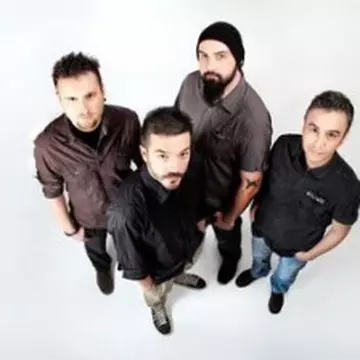 Viţa de Vie lansează cel de-al optulea album din carieră – “Acustic” 
