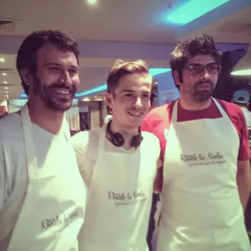 Nicolai Tand are doi ucenici. Andrei Leonte se apucă de gătit