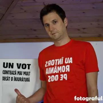 "Apropo TV": Viaţa nevalidată de Like e ca botezul fără ursitoare