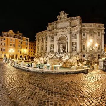 Ofertă de nerefuzat: Plăteşti un loc şi merge toată familia în vacanţă!