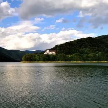 Destinaţii: Top cele mai ieftine staţiuni all-inclusive pentru vara 2013