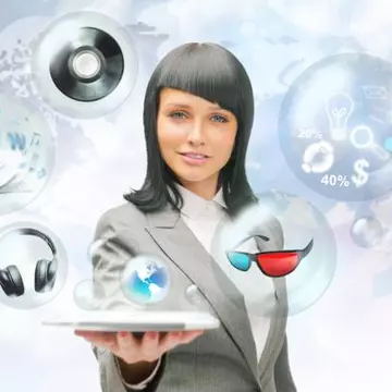 IT & Gadgets: Ce sunt ceasurile smart şi ce poţi să faci cu pantofii care vorbesc 