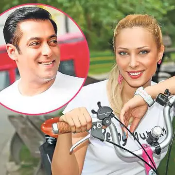 Ce spune tatăl lui Salman Khan despre căsătoria cu Iulia Vântur