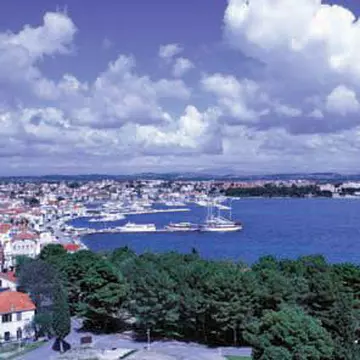 Călătorii: CROAŢIA, mare, munte şi istorie