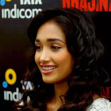 O actriţă de numai 25 de ani a fost găsită moartă