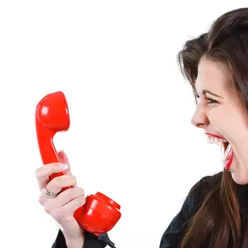 Care e legătura între hormoni şi nervozitate