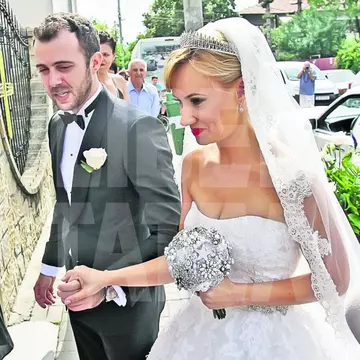 De ce s-a temut bebeluşa Oana să arunce buchetul la nunta ei