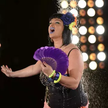 POZE: Ozana Barabancea, sexy în costum de baie. Cum a slăbit 45 de kilograme?