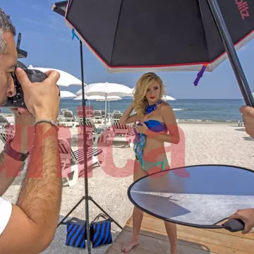Diana Dumitrescu pe coperta revistei Unica