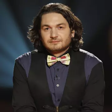 Trei concurenţi din al doilea sezon “MasterChef” lucrează cu Florin Dumitrescu