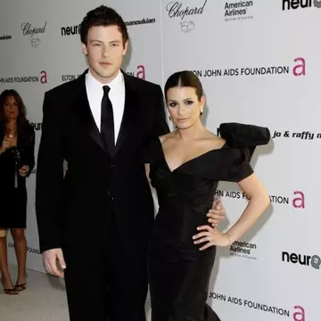 Vedetele îl plâng pe Cory Monteith! Iată reacţiile colegilor!