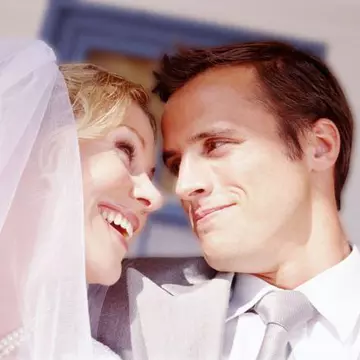 Relaţii: De ce eșuează și a doua căsnicie