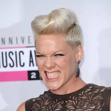 Ameninţare cu bombă la concertul lui Pink 