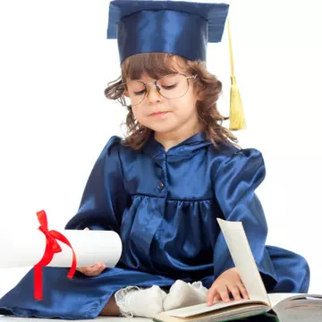 Termină facultatea la 12 ani. Cum să iei BAC-ul la 10 ani cu 10