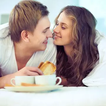 20 semne că e bărbatul ideal