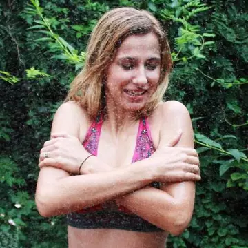 Dana Rogoz în costum de baie! Poze inedite