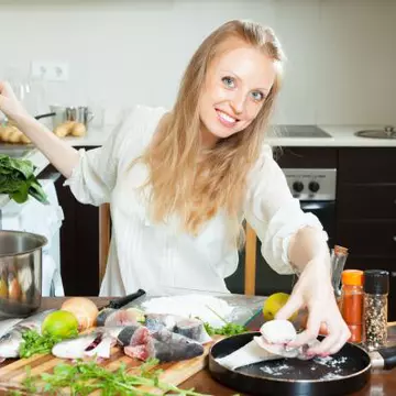 Cum economiseşti energie la gătit