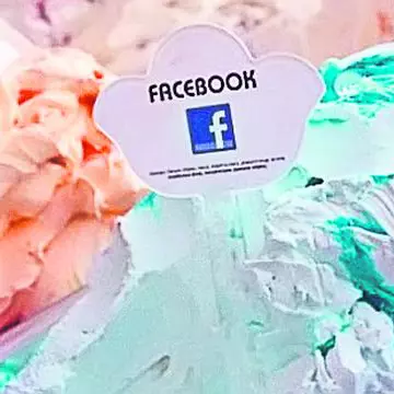 Îngheţata Facebook are gust de bomboane şi gumă de mestecat