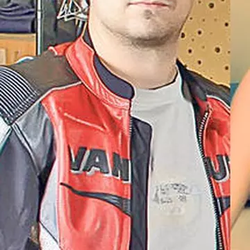 Șoc în showbiz! Unul dintre cei mai râvniți soliști și-a părăsit iubita înainte de nuntă