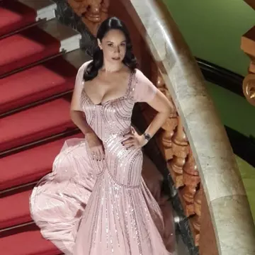 Andreea Marin, despre noua emisiune: "Nu veţi găsi bârfe, scandaluri, scenarii fanteziste"