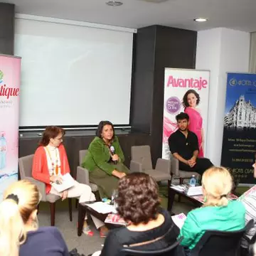 Despre frumuseţe şi sănătate la seminarul Avantaje & Aquatique