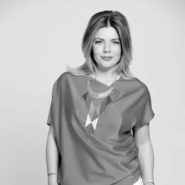 Bianca Ioniţă: “Fiecare tatuaj reprezintă un moment din viaţa mea”