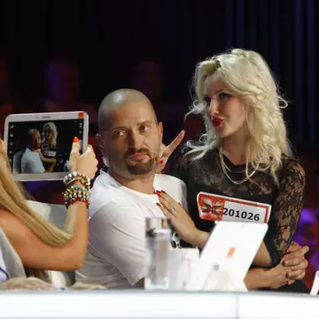 Lui Cheloo i s-a pus gând rău la X Factor. Uite cine îl vrea de bărbat