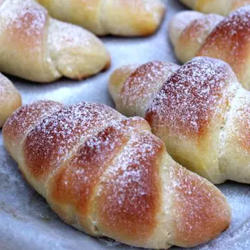 Minicroissante cu vanilie