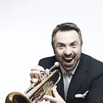Horia Brenciu -  cel mai mult îi place viaţa!
